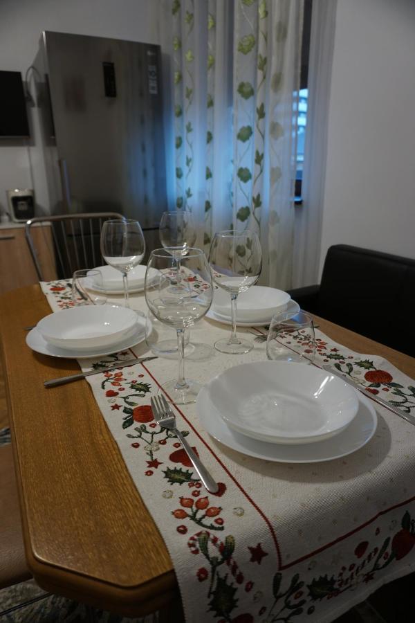 Xili'S Home Sweet Home Brasov Exterior photo